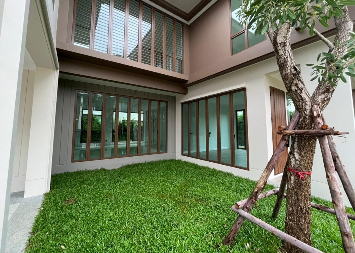 รูป LTHC7101 – Single House FOR SALE at Krungthepkreetha 4 beds 5 baths 300 sq.M. Near ARL Ramkhamhaeng station ONLY 30.9 MB - รูปที่ 7/7