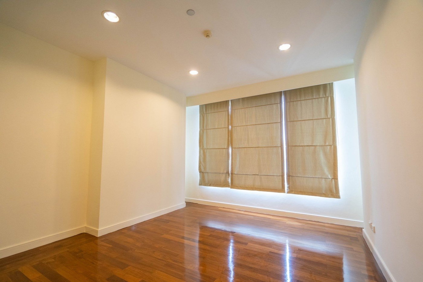 รูป LTH7178 – Hampton Thong Lor 10 FOR RENT 4 beds 4 baths size 232 Sq.M.Near BTS Thonglor station ONLY 140k/month - รูปที่ 2/7