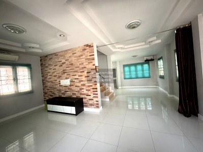 บ้านเดี่ยว ม.เทคโนโลยีพระจอมเกล้าธนบุรี : ขายบ้าน  บ้านเพ็ญพร 2 หน้ากว้าง รีโนเวทใหม่ ทุ่งครุ เขต ทุ่งครุ กรุงเทพ CX-145032 ✅ ทักไลน์ @connexproperty ตอบทันที ทีมงานมืออาชีพ ✅