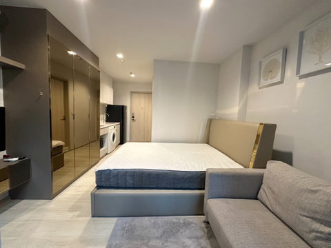 "For Rent: Life One Wireless – Beautiful Unit, Great Price, Easy Transportation, Near BTS | Code DS2116 | Line @Dstay