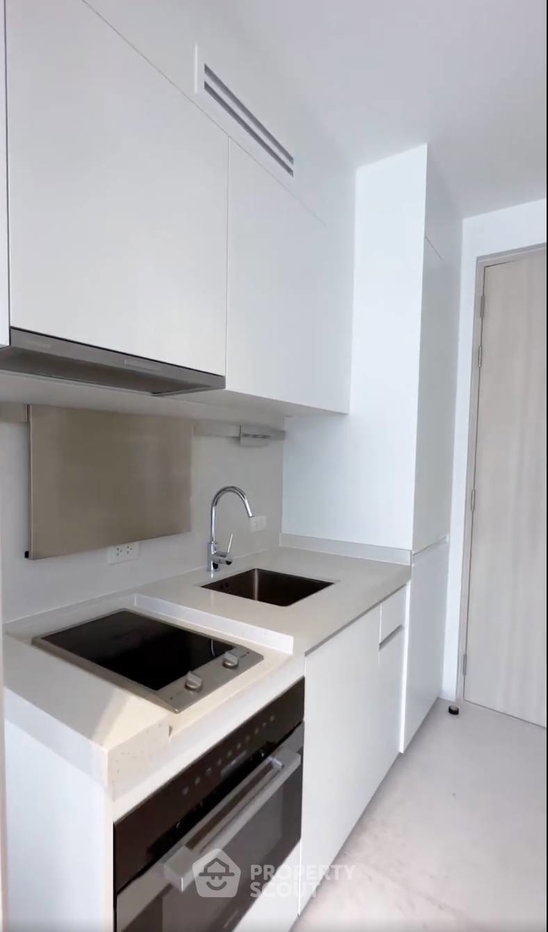 รูป คอนโด 1-ห้องนอน ที่ สโคป พร้อมศรี ใกล้ BTS พร้อมพงษ์ (ID 1439232) - รูปที่ 3/16