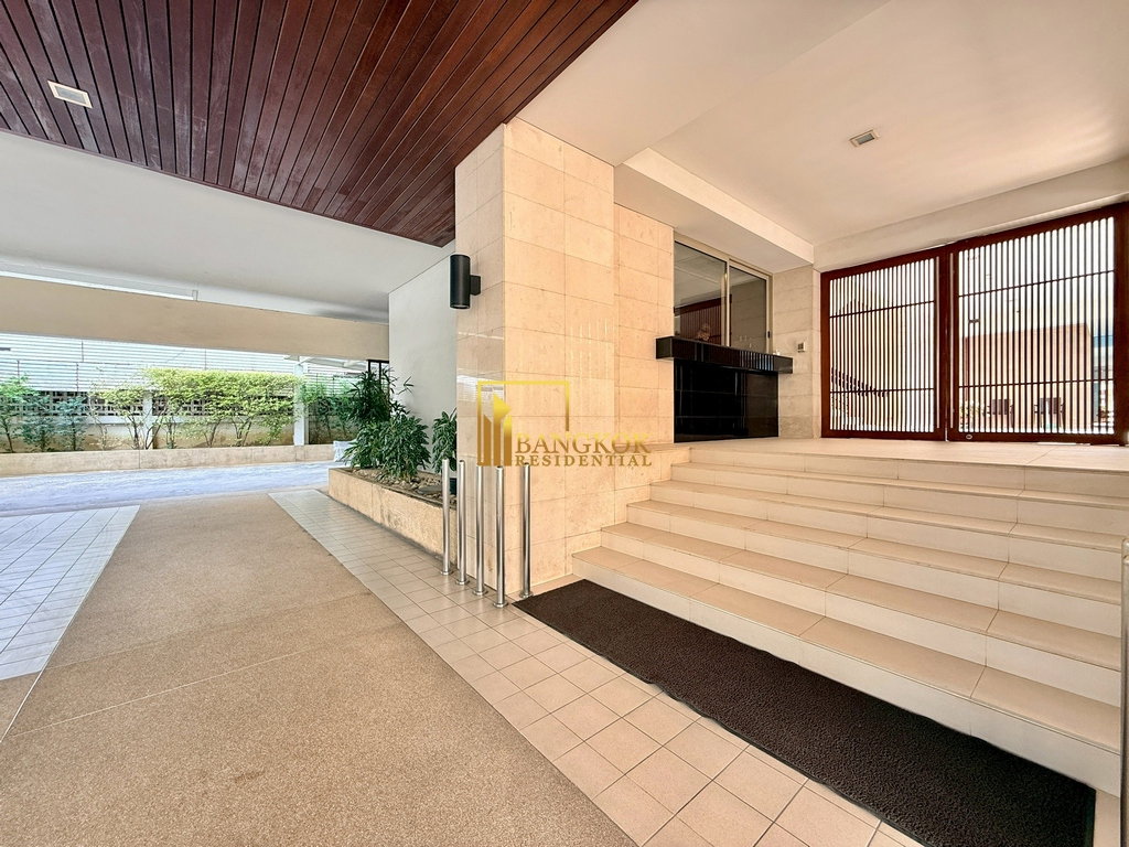 รูป Spacious 3 Bedroom Apartment With Large Private Terrace - BR0640AP - รูปที่ 39/40