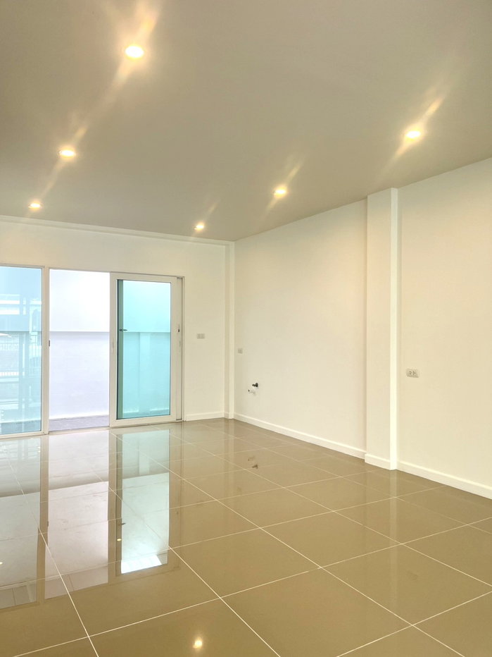 รูป 🏡 ขายทาวน์โฮมรีโนเวทใหม่ ศุภาลัย เบลล่า คลองหก ลำลูกกา - รูปที่ 3/9