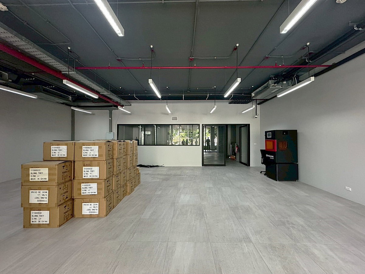 รูป พื้นที่ให้เช่า สภาพ 100% เหมาะทำธุรกิจทุกประเภท พระราม 9 ** NO CO-AGENT ** - รูปที่ 8/9