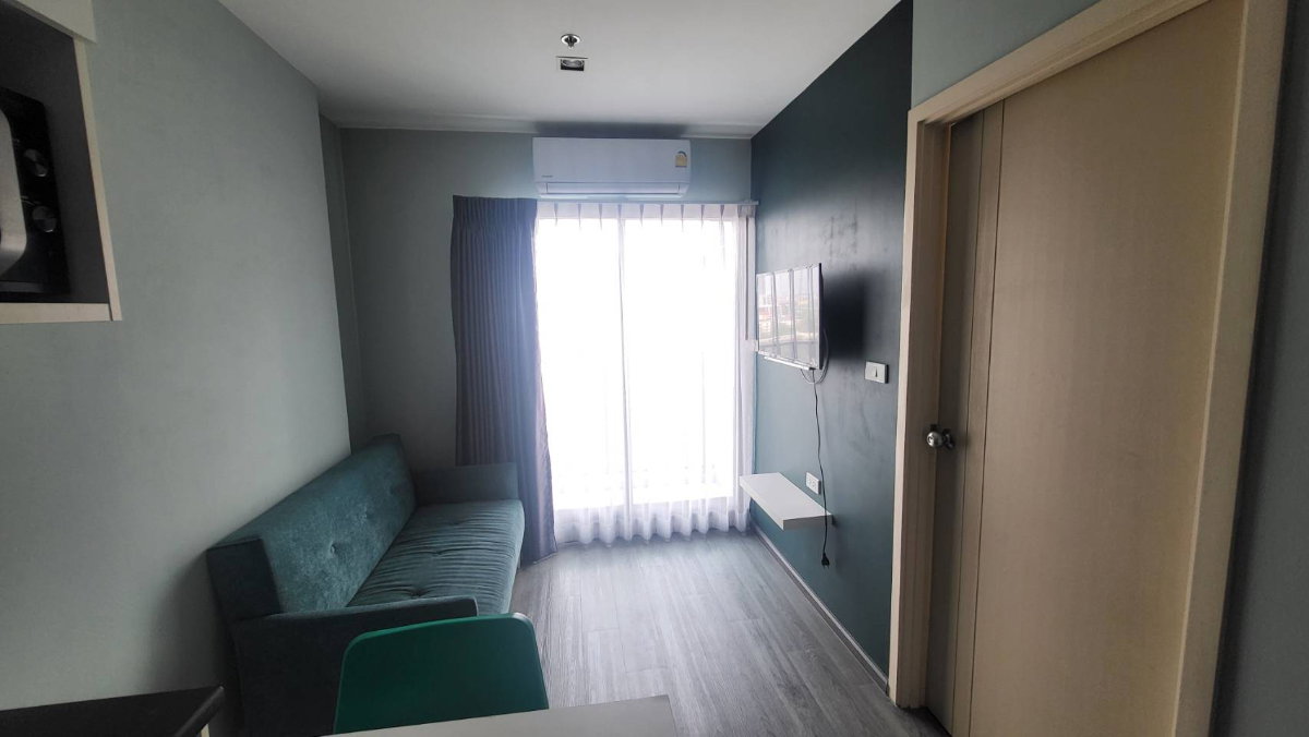 picture Rich Park @ Triple Station For Rent - 8/18