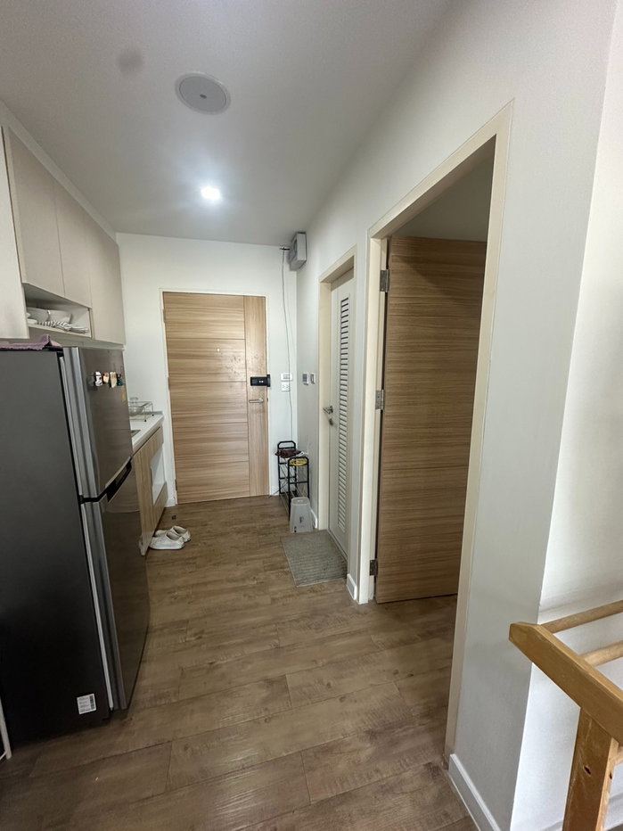 picture H2  Wood   Condo    For   Rent - 5/7