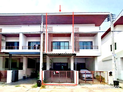 Townhouses for sale Chonburi : TOWN HOUSE for sale  Sanak Bok Muang Chon Buri Chonburi