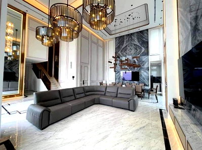 Condos for sale : LTHC6578 – The Esse Asoke FOR SALE 3 beds 4 baths Size 244 Sq.M.Near BTS Asok stations ONLY 132 MB
