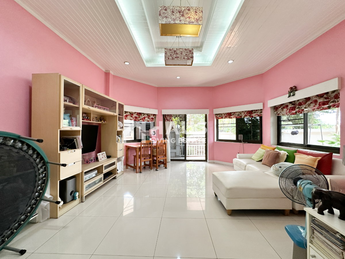 picture Pathawee Kan / 3 Bedrooms #HCWT023 - 4/20