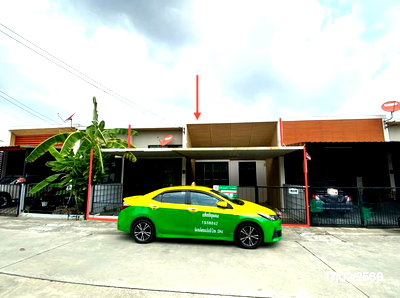 TOWN HOUSE 26.6 Sq.w. Muang Chon Buri Chonburi for 2M