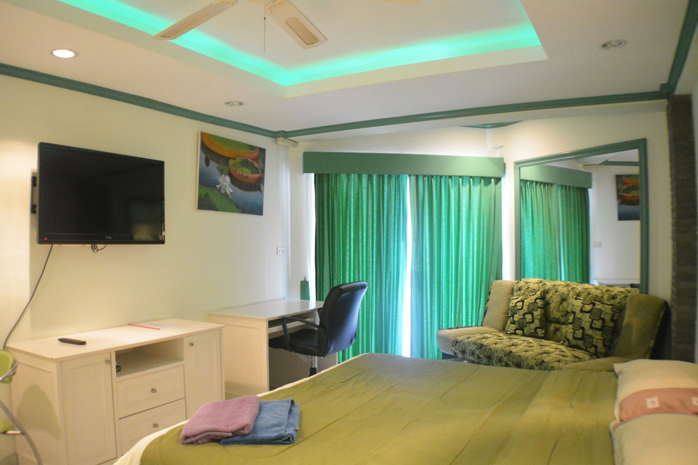 รูป Studio Condo for Rent at Jomtien Beach Condominium in Pattaya - รูปที่ 7/13
