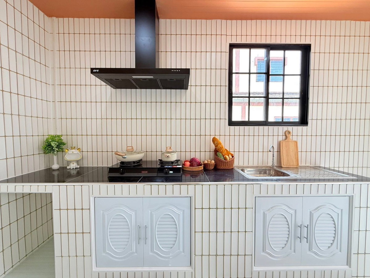 รูป บ้านดีทำเลปัง ฟรีเฟอร์นิเจอร์ครบ หิ้วกระเป๋าเข้าอยู่ได้เลย! หมู่บ้านวงศกร3 ซอย 5 หนองระแหง3 แต่งใหม่หมด - รูปที่ 12/21