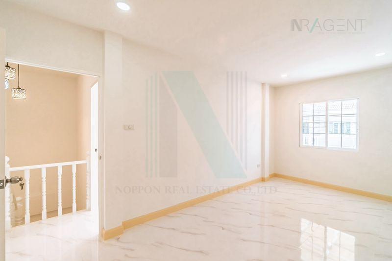 รูป 📌 ขายทาวน์เฮาส์ โครงการ บัวทองธานี 2 ชั้น 4 ห้องนอน 2 ห้องน้ำ - รูปที่ 4/8