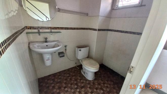 รูป อาคารพาณิชย์ 20 ตร.วา ศรีราชา ชลบุรี 4M - รูปที่ 10/24