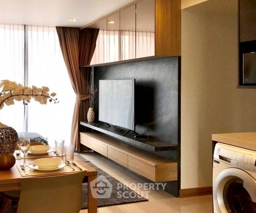 รูป คอนโด 2-ห้องนอน ที่ ดาวน์ทาวน์ สุขุมวิท 39 ใกล้ BTS พร้อมพงษ์ (ID 2745307) - รูปที่ 3/5