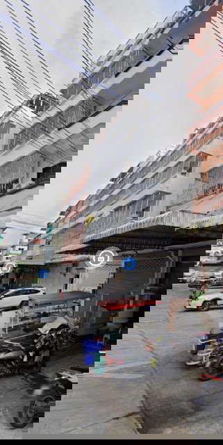 รูป BTS สุรศักดิ์ 800 ม อาคารพาณิชย์ 5.5 ชั้น+ชั้นลอย 5 นอน จันทน์26-32 เจริญราษฎร์ 6 น้ำ ย่านสาทร สมาคมแต้จิ๋วตลาดสะพาน 2 400 ม.ให้เช่า - รูปที่ 7/8