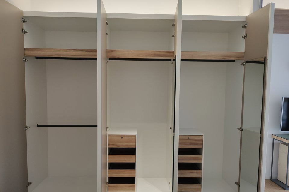 รูป Triple Y Residence【𝐒𝐄𝐋𝐋 & 𝐑𝐄𝐍𝐓】🔥เรียบหรู ดูดีทุกตารางนิ้ว บิ้วอินสวยจบ พร้อมเฟอร์ครบทุกมุม ดีไซน์ตอบโจทย์🔥 ติดต่อไลน์ไอดี: @hacondo - รูปที่ 7/10