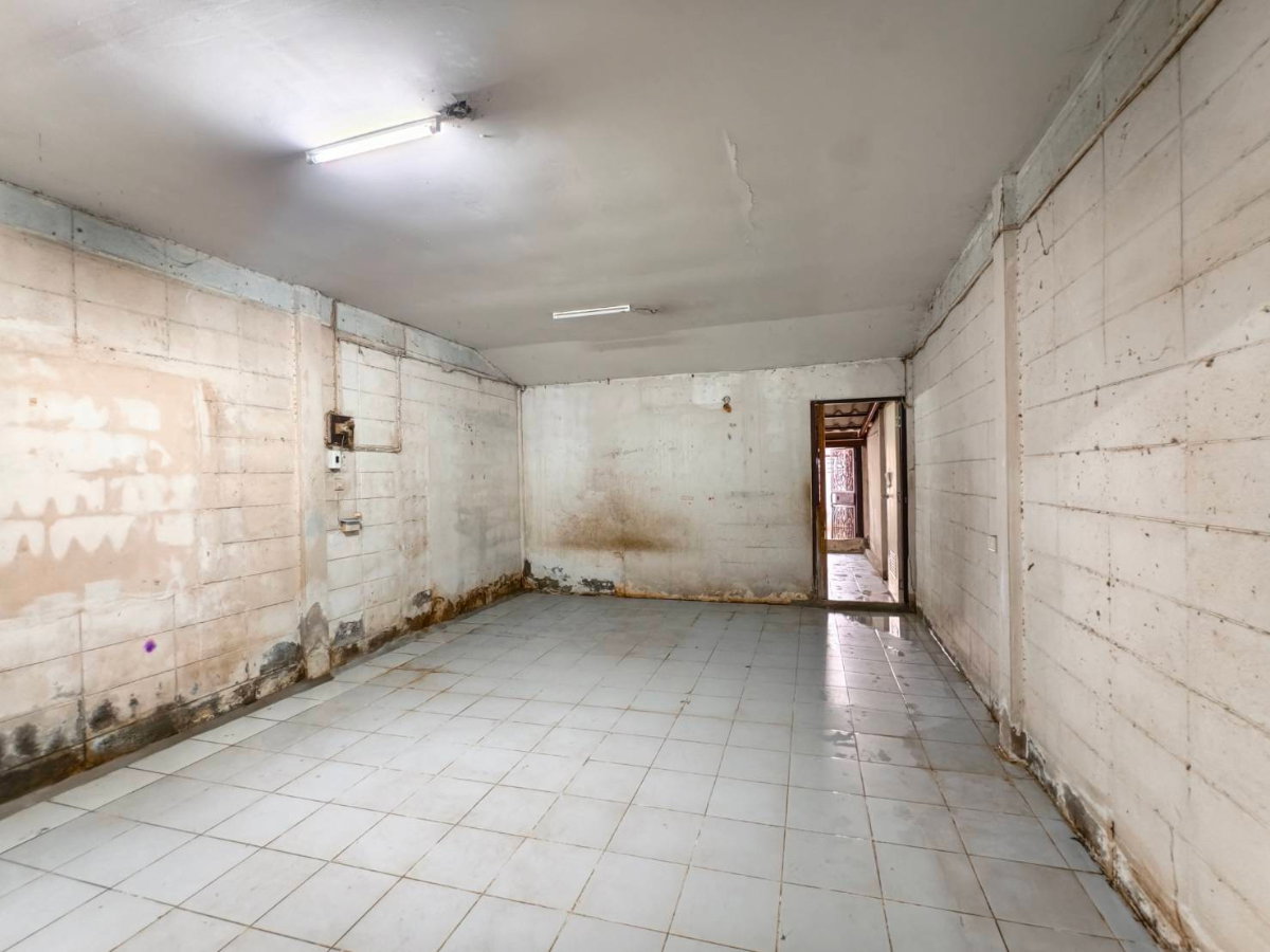 รูป ขายตามสภาพ บ้านชั้นเดียว ซอยเคหะร่มเกล้า 23 - รูปที่ 6/12