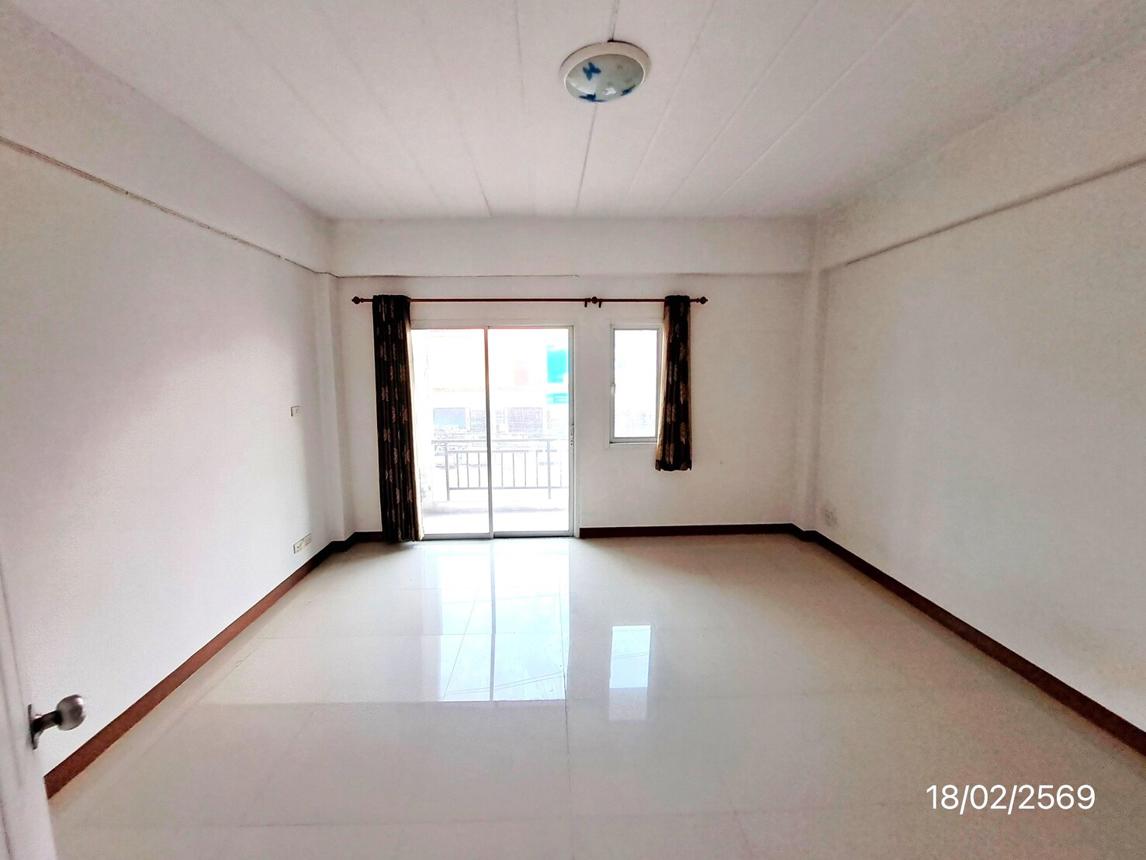 picture SHOP HOUSE 27.8 Sq.w. Si Racha Chonburi for 6M - 31/44