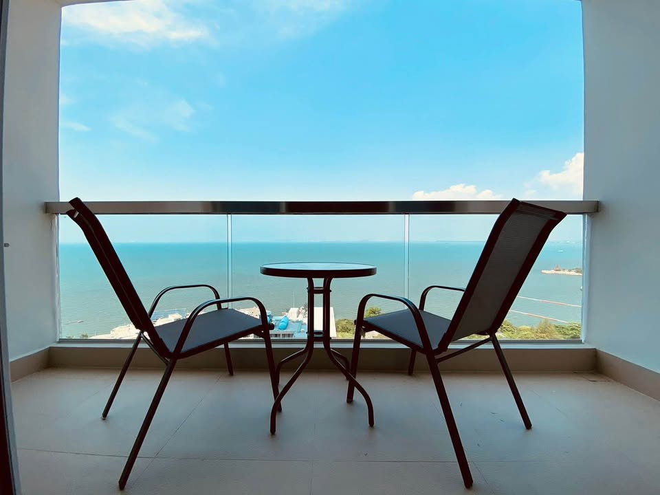 รูป For Sale The Palm Wongamat Beach 1BR Sea View Condominium - รูปที่ 9/10