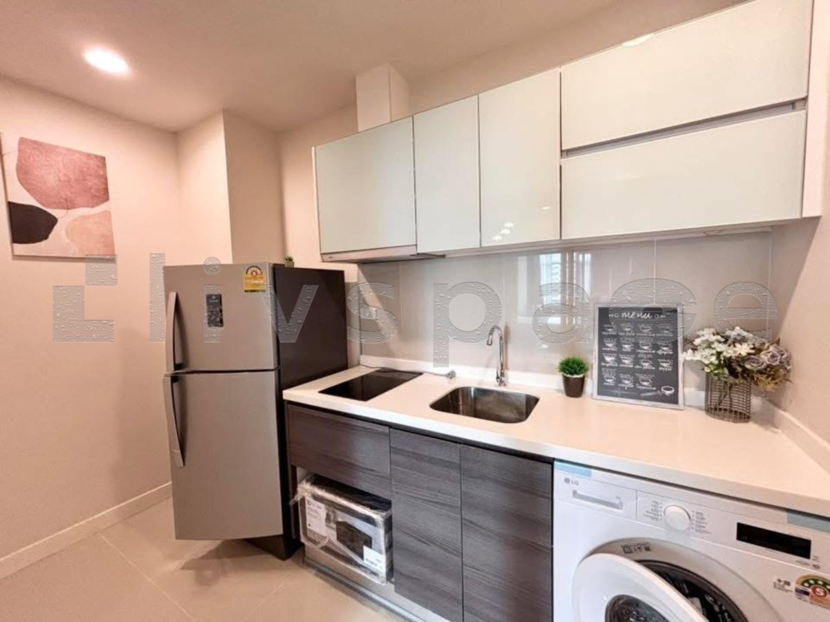 รูป ▚ LH183ツ ให้เช่า: Centric Sathorn-St. Louis 1BR 41ตรม. 25K🏙️✨ ห้องรีโนเวทใหม่เอี่ยม! ตกแต่งสวย ตึกฮอตใจกลางสาทร เฟอร์ครบ พร้อมอยู่! - รูปที่ 4/10