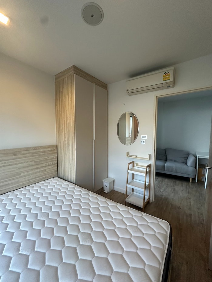 picture H2  Wood   Condo    For   Rent - 2/7