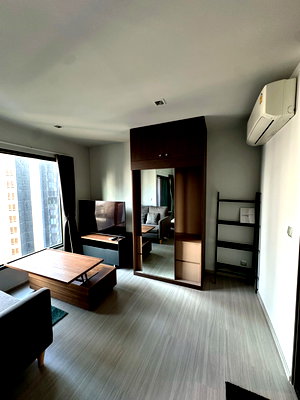 คอนโดให้เช่า : R129/ให้เช่าคอนโด Life Asoke–Rama 9 ทำเลศักยภาพใจกลางพระราม 9