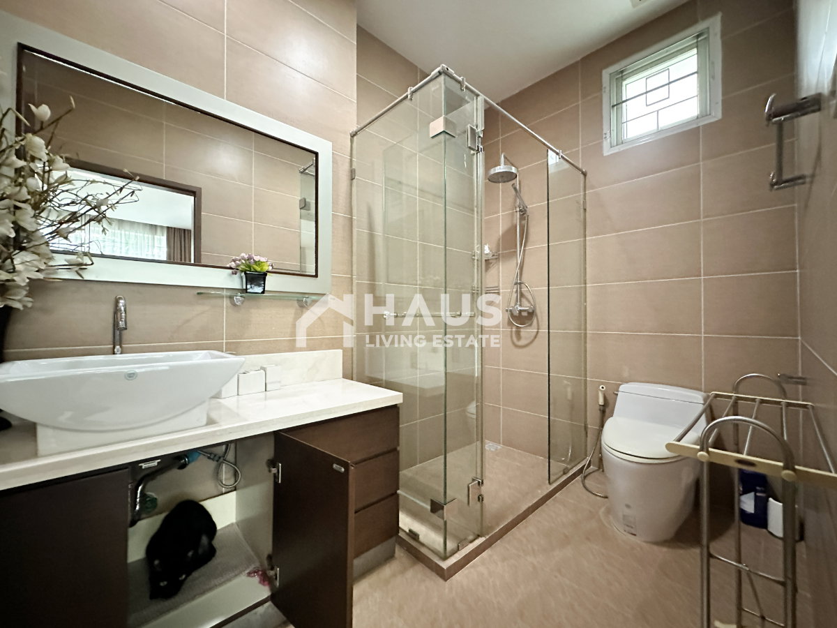 รูป ✨ มรดกแห่งความภูมิใจ! คฤหาสน์ทายาท สภาพดีเยี่ยม (วิวหน้าบ้านเปิดโล่ง) 🔥 ขายบ้านเดี่ยว คฤหาสน์ทายาท 🔥 / 4 ห้องนอน #HCWT012 - รูปที่ 19/20