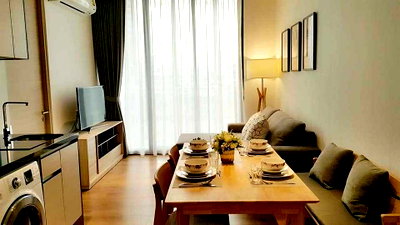 Condos for sale : LTH6345 – FOR SALE Park Origin Phromphong 2 beds 1 bath Size 60 Sq.M. Near BTS Phrom Phong Station ONLY 12 MB