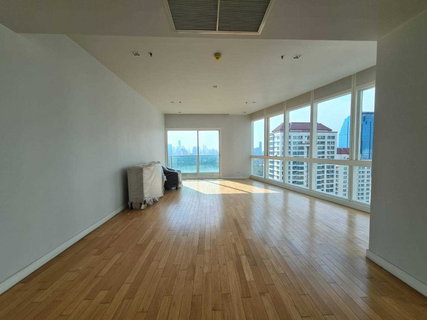 รูปภาพ LTH6731 – millennium condominium FOR RENT 3 beds 3 baths Size 193 Sq.M.Near BTS Asok stations ONLY 200k/month