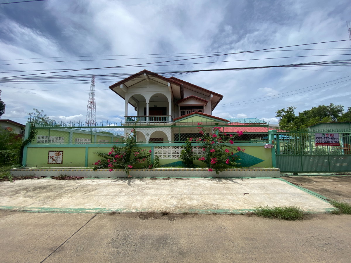 รูป ขายบ้านเดี่ยว ทำเลดี พื้นที่กว้าง อยู่ติดกับศาลาว่ากลางสิงห์บุรี อยู่ห่างจากถนนใหญ่ 150 เมตร บ้านเดี่ยวพร้อมอยู่ 2 ชั้น - รูปที่ 23/41