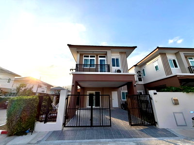 เช่าบ้านแฝด ภูเก็ต : 🏠✨ บ้านให้เช่า Mana Kathu Lake บ้านใหญ่เหมาะสำหรับครอบครัว 4 ห้องนอน พร้อมอยู่ 💰 45,000/เดือน