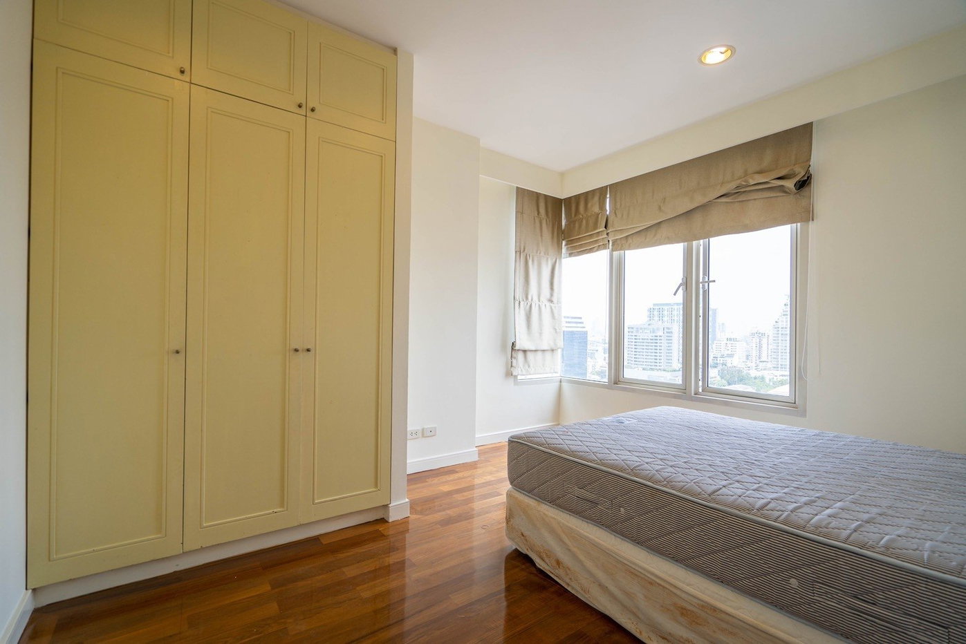รูป LTH7178 – Hampton Thong Lor 10 FOR RENT 4 beds 4 baths size 232 Sq.M.Near BTS Thonglor station ONLY 140k/month - รูปที่ 4/7