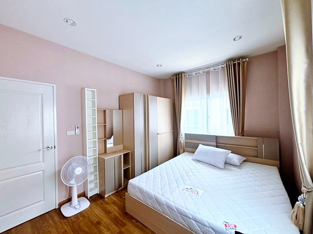 รูป บิ๊กซี หนองจอก2.23กม. แม็คโคร 5แอร์ บ้านเดี่ยว 2ชั้น สระว่ายน้ำ 52ตร.วา 4นอน 3น้ำ อยู่วิทยา ใกล้ มเทคโนโลยีมหานคร 900 ม. - รูปที่ 5/8