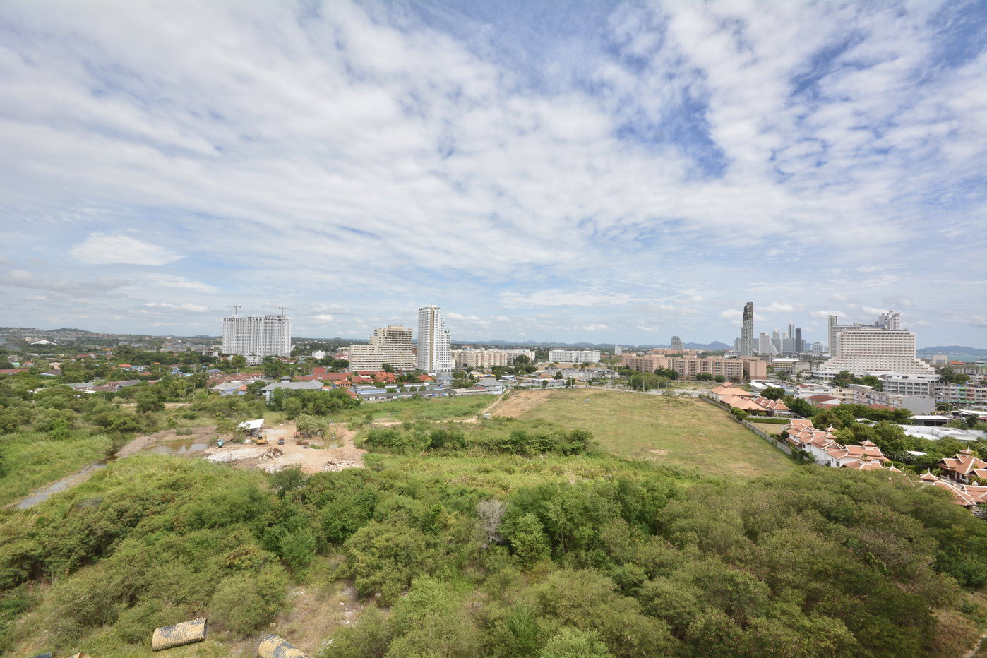 รูป 2 Bed Condo for Sale at Jomtien Beach Condominium in Pattaya - รูปที่ 17/17