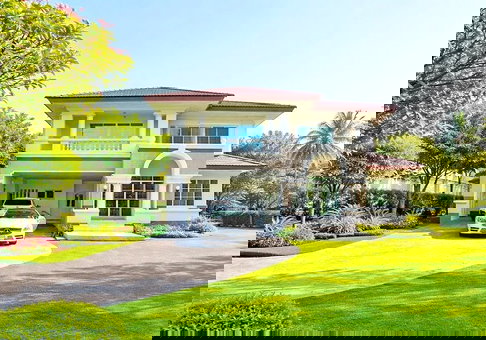 คฤหาสน์ใหญ่มาก บ้าน4นอน 142 ตารางวา สาทร-ราชพฤกษ์ จอดรถได้ 5คัน BTSบางหว้า 900ม. ม.สยาม 1.2กม