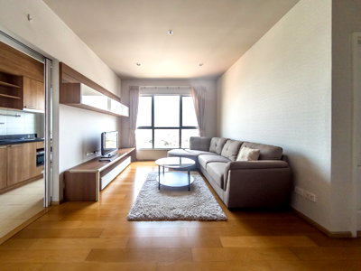 Condos for rent : Best Price ✨ Hive @Sathorn for Rent – High Floor with Stunning Views! Beautiful, Fully Furnished Apartment | Code DS2149 Line: @Dstay