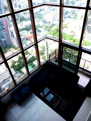 ขายคอนโด : LTH6602 – The Emporio Place FOR SALE 2 beds 2 baths Size 135 Sq.M.Near BTS Phromphong stations ONLY 23.5 MB