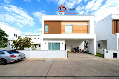 เช่าบ้านเดี่ยว สมุทรสาคร : ให้เช่า บ้านเดี่ยว โมเดน พระราม 2 มี 4 นอน 4 น้ำ 65.80 ตร.ว. จอดรถได้ 2คั