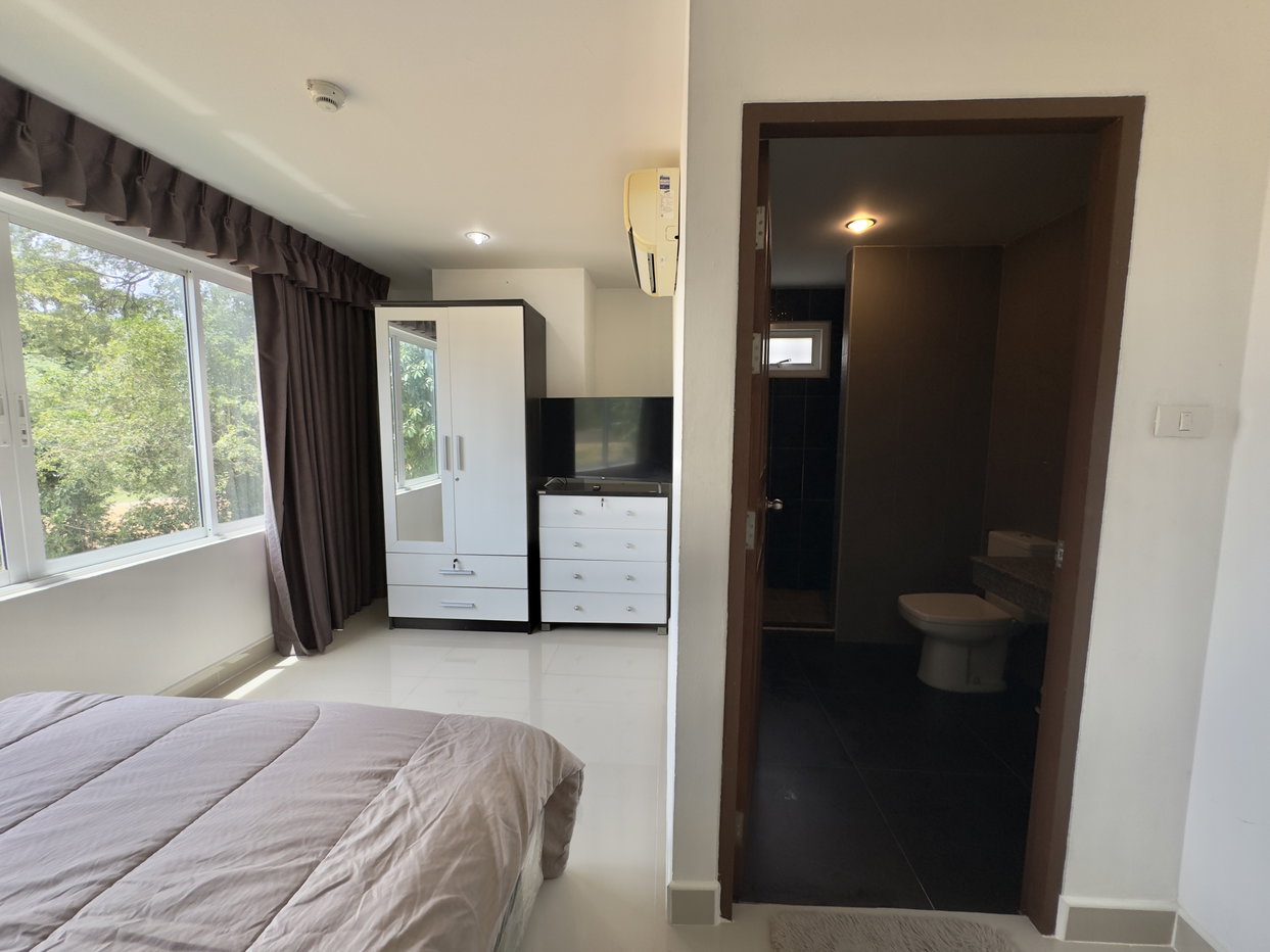 รูป Studio Condo for Rent at Jomtien Beach Mountain 6 in Pattaya - รูปที่ 5/17