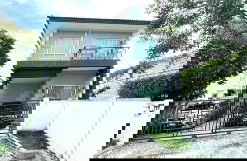 ด่วน ถูกสุดๆ!! บ้านเดี่ยว หมู่บ้าน เซนโทร วัชรพล  บ้านหลังมุม ได้พื้นที่เพิ่ม + ความเป็นส่วนตัว ฟังก์ชันครบ