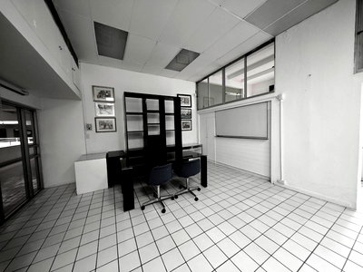 Home office for rent : 🌿 **VR0140 | Rare Item! Duplex Home Office Rama 9, near MRT (only 300 m)** 🏙️🚆