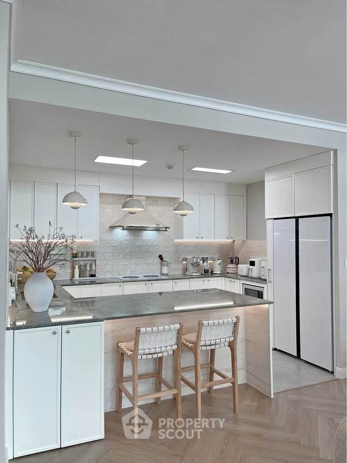 รูป คอนโด 3-ห้องนอน ที่ เดอะแบงค็อค สุขุมวิท 61 คอนโดมิเนียม ใกล้ BTS ทองหล่อ (ID 2754630) - รูปที่ 1/10