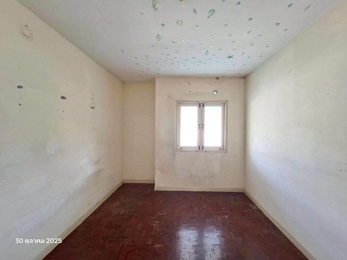 picture TOWN HOUSE 18 Sq.w. Khlong Luang Pathumthani for 1.4M - 24/34