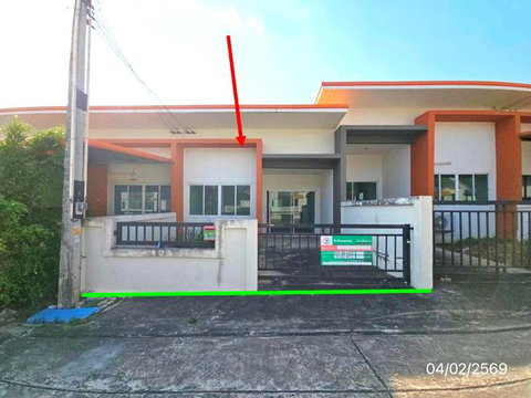 ทาวน์เฮ้าส์ สำหรับขาย แผ่นดินทอง ลิฟวิ่ง โฮมส์ 2 นิคมพัฒนา นิคมพัฒนา ระยอง