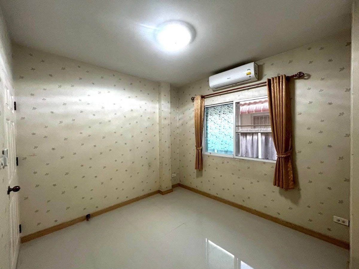 รูป ขายบ้านเดี่ยว ในโครงการหมู่บ้าน ปวริศา สันทราย เชียงใหม่ 3 ห้องนอน 2 ห้องน้ำ (H395) T.0946511456 - รูปที่ 8/11