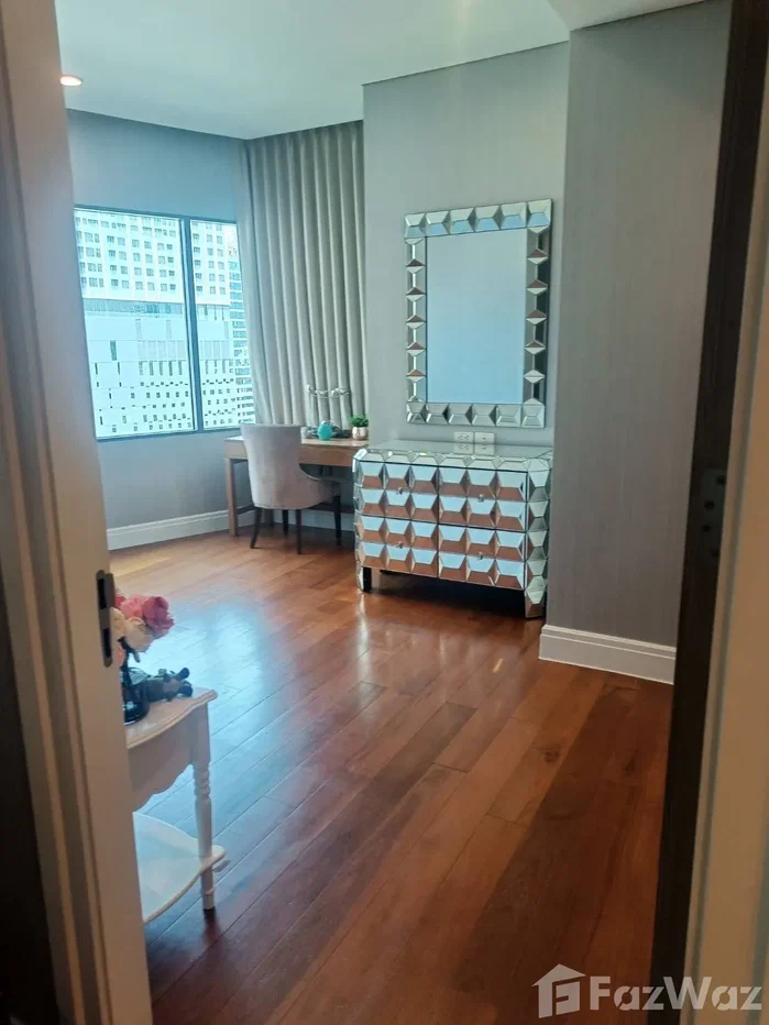 picture Bright Sukhumvit 24 6127948 - 10/13