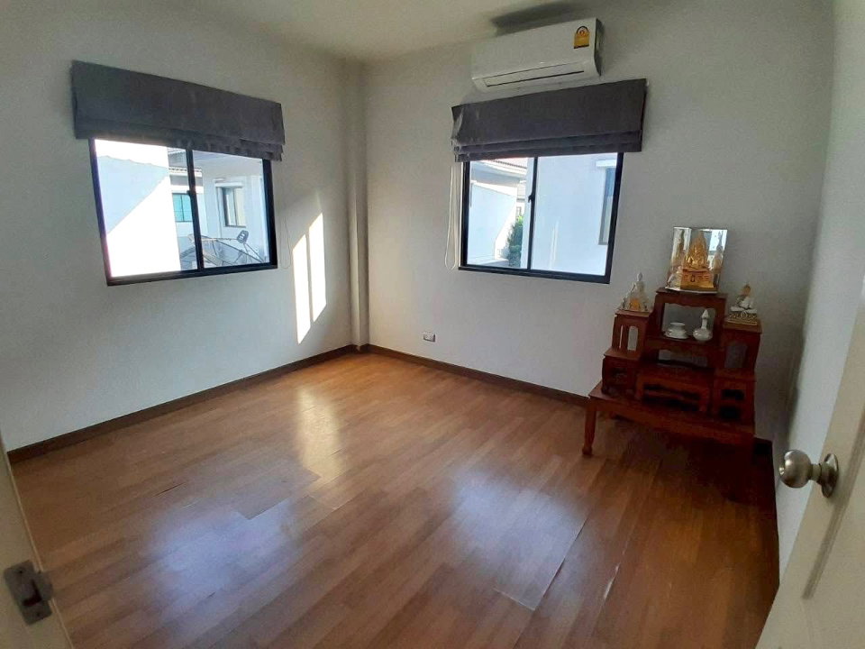 รูป ให้เช่า‼️บ้านเดี่ยว 56 ตร.ว.ขนาด 3 นอน 2 น้ำ หมู่บ้านเซนโทร เวสต์เกต (Centro Westgate) ซอย ถนนเลียบคลองบางไผ่ 🐶🐱 เลี้ยงสัตว์เลี้ยงได้ 🐰🐹🐰 - รูปที่ 17/23