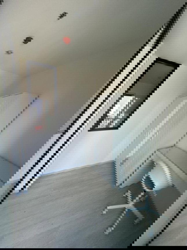 picture For Rent Life Asoke, 1 Bed 1 Bath  - 9/12