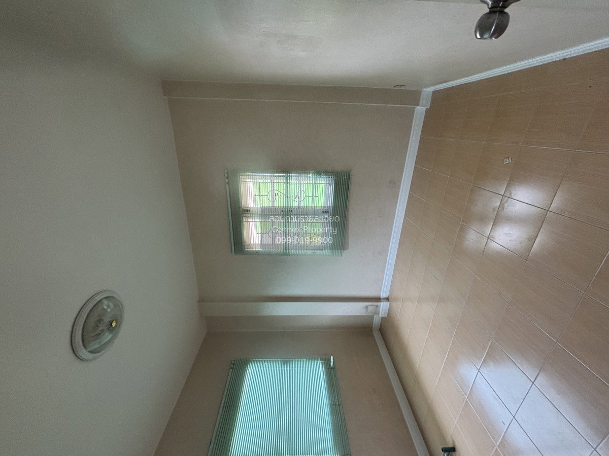 รูป ขายบ้าน  บ้านเพ็ญพร 2 หน้ากว้าง รีโนเวทใหม่ ทุ่งครุ เขต ทุ่งครุ กรุงเทพ CX-145032 ✅ ทักไลน์ @connexproperty ตอบทันที ทีมงานมืออาชีพ ✅ - รูปที่ 9/11
